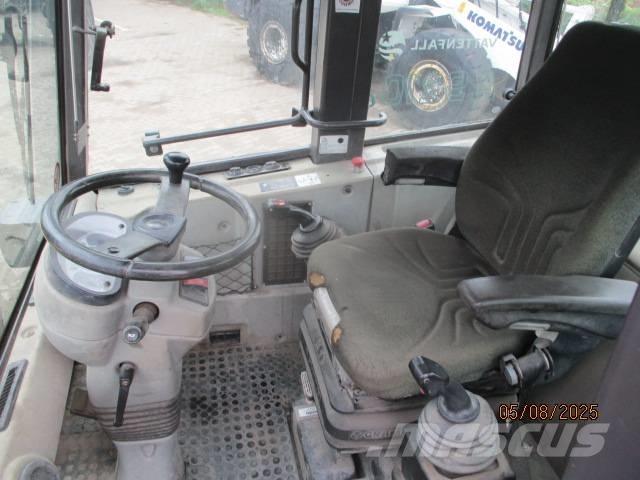 Ahlmann AS 210 E Фронтальные погрузчики