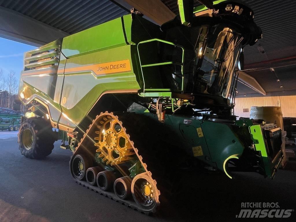 John Deere X9 1100 Зерноуборочные комбайны