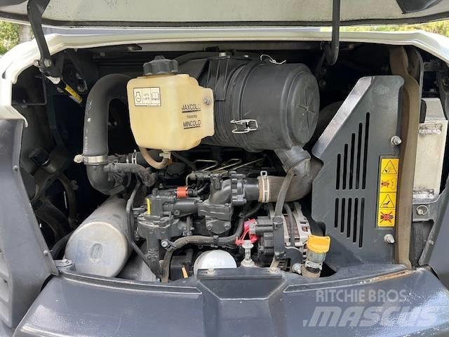 Bobcat E50R2 Мини-экскаваторы