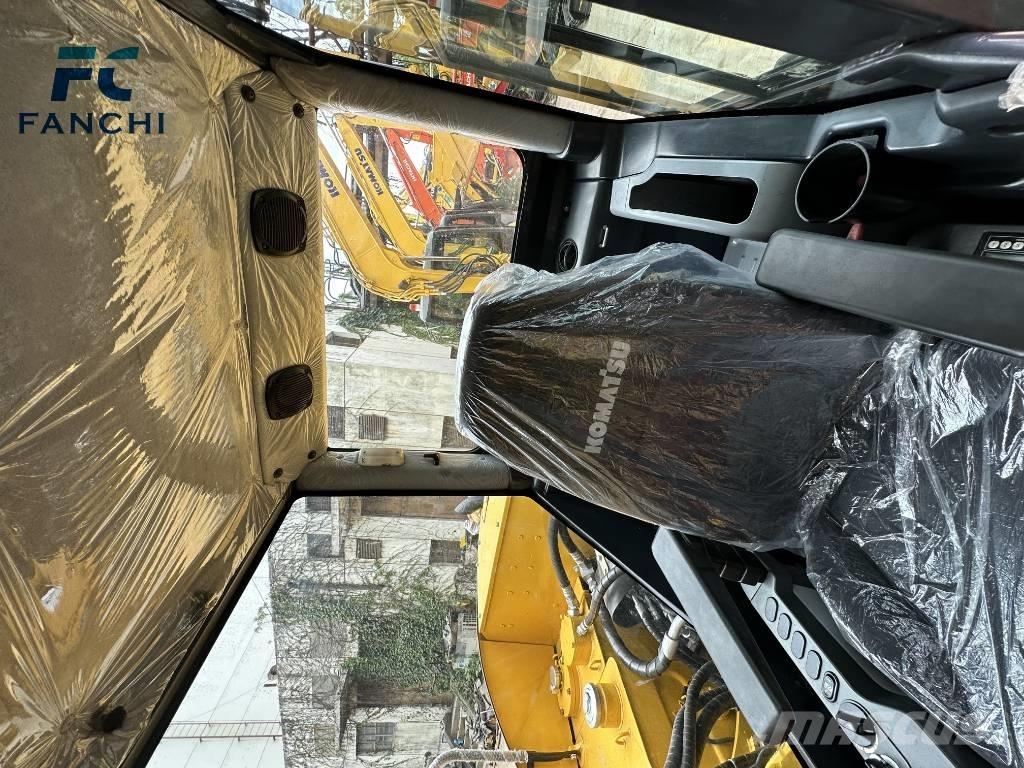 Komatsu PC 70 Гусеничные экскаваторы