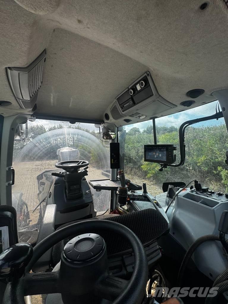 Valtra T 235 Direct Трактора