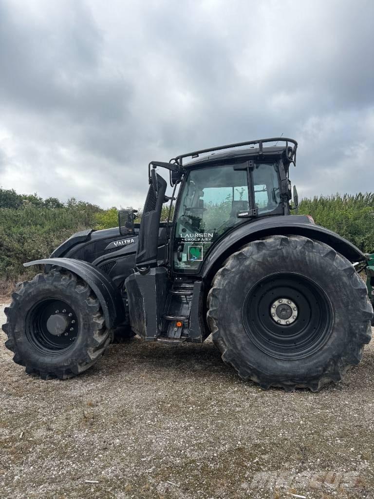 Valtra T 235 Direct Трактора