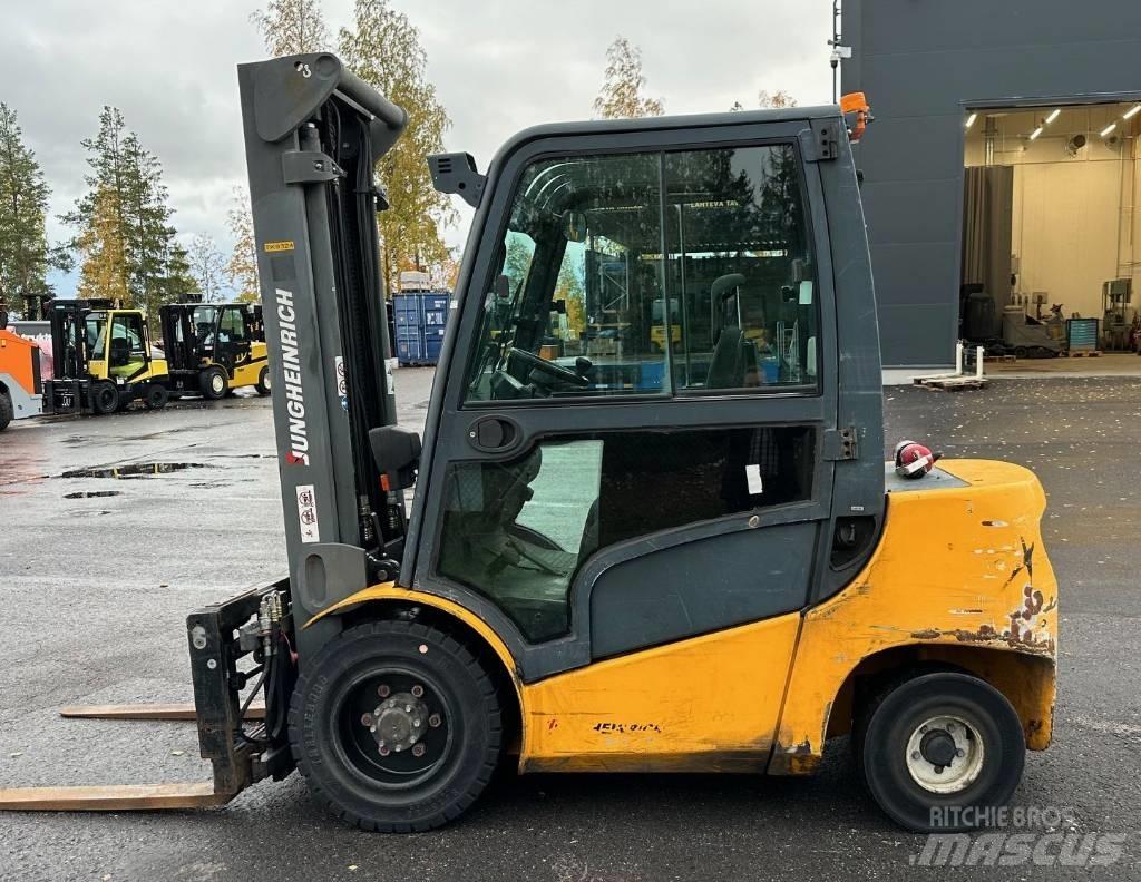 Jungheinrich DFG 430 Дизельные погрузчики