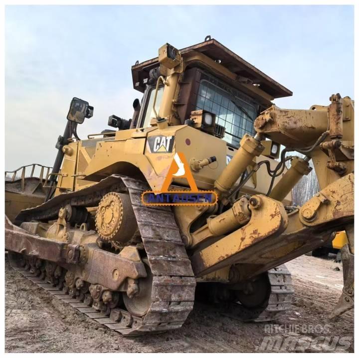 CAT D8T bulldozers Гусеничные бульдозеры