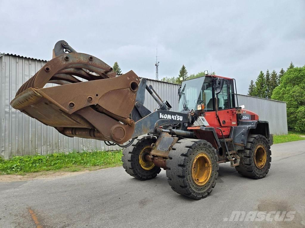 Komatsu WA200PZ-6 Фронтальные погрузчики