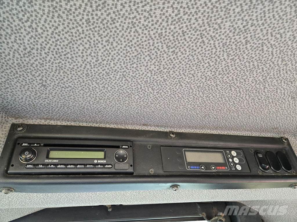 Komatsu WA200PZ-6 Фронтальные погрузчики