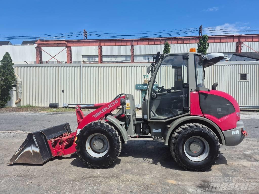 Takeuchi TW 60 Фронтальные погрузчики