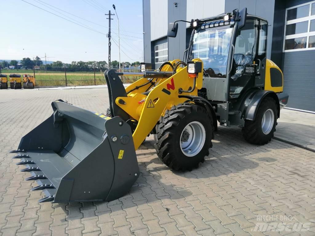Wacker Neuson WL44 Фронтальные погрузчики
