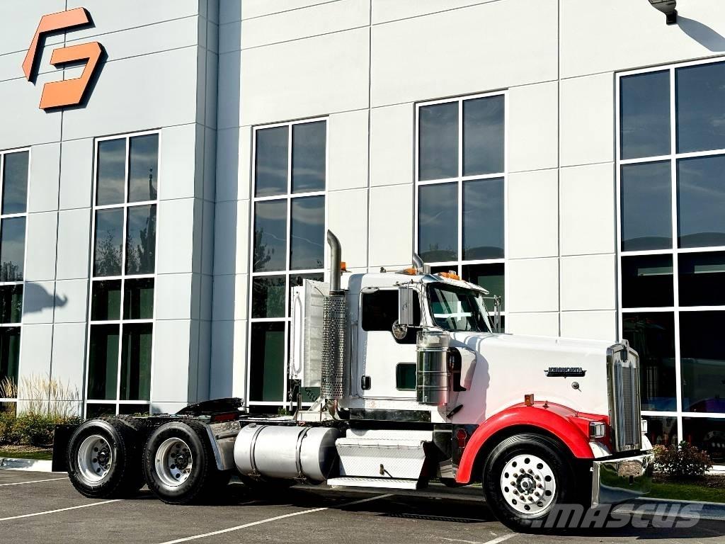Kenworth W 900 Седельные тягачи