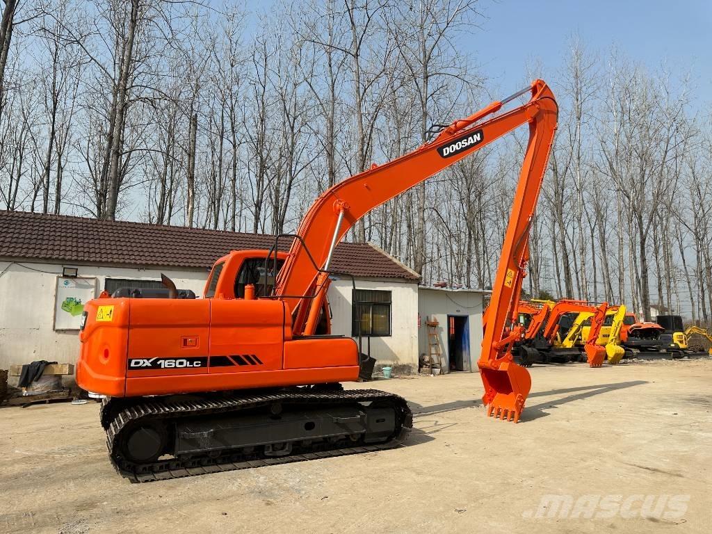Doosan DX160LC Гусеничные экскаваторы