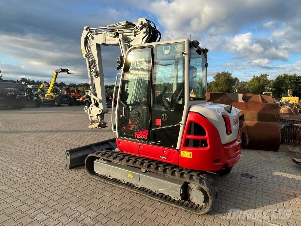 Takeuchi TB 370 V4 Малые экскаваторы 7т-12т