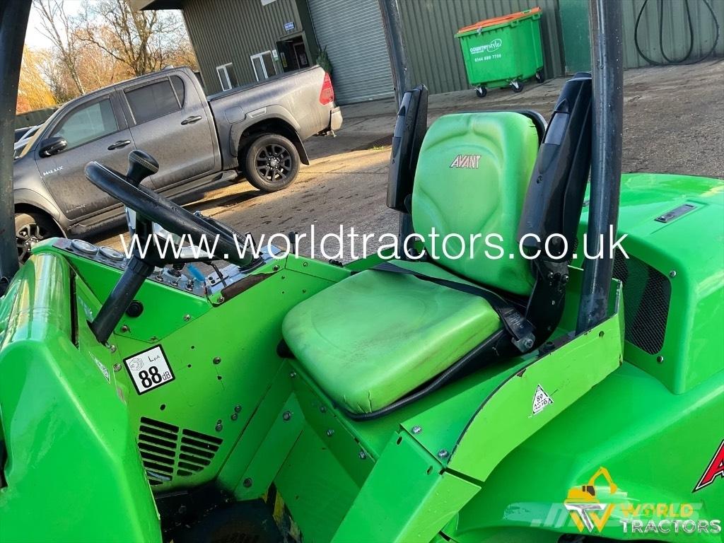 Avant 528 Малые погрузчики