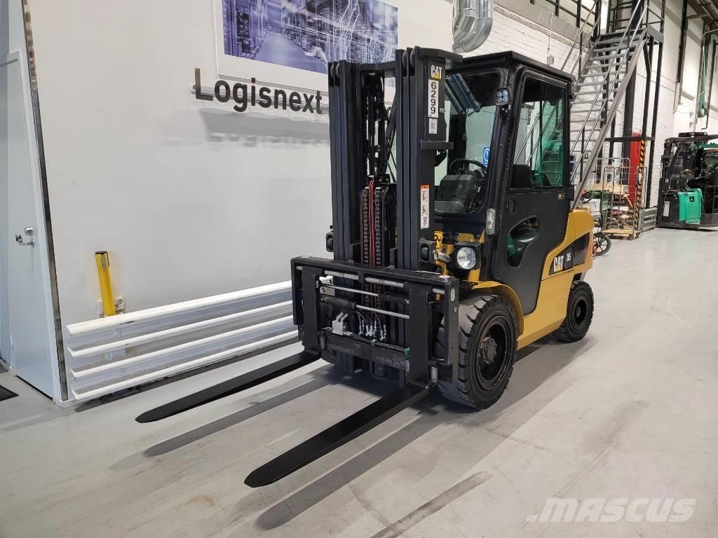 CAT DP 35 N Дизельные погрузчики