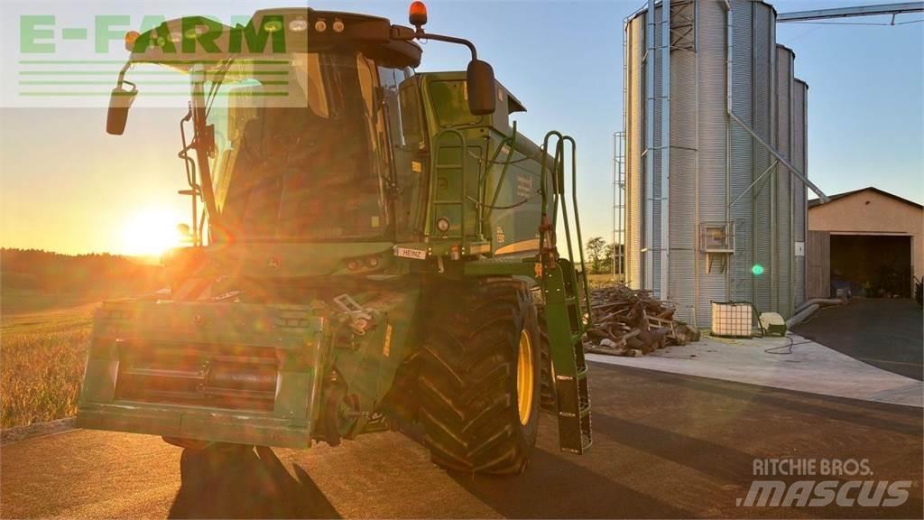 John Deere T550 HM Зерноуборочные комбайны