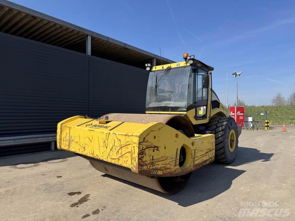 Bomag BW 226 BVC-5 Грунтовые катки