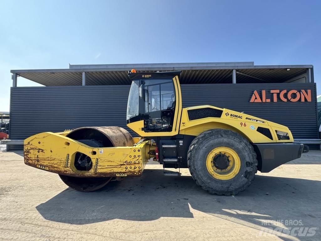 Bomag BW 226 BVC-5 Грунтовые катки