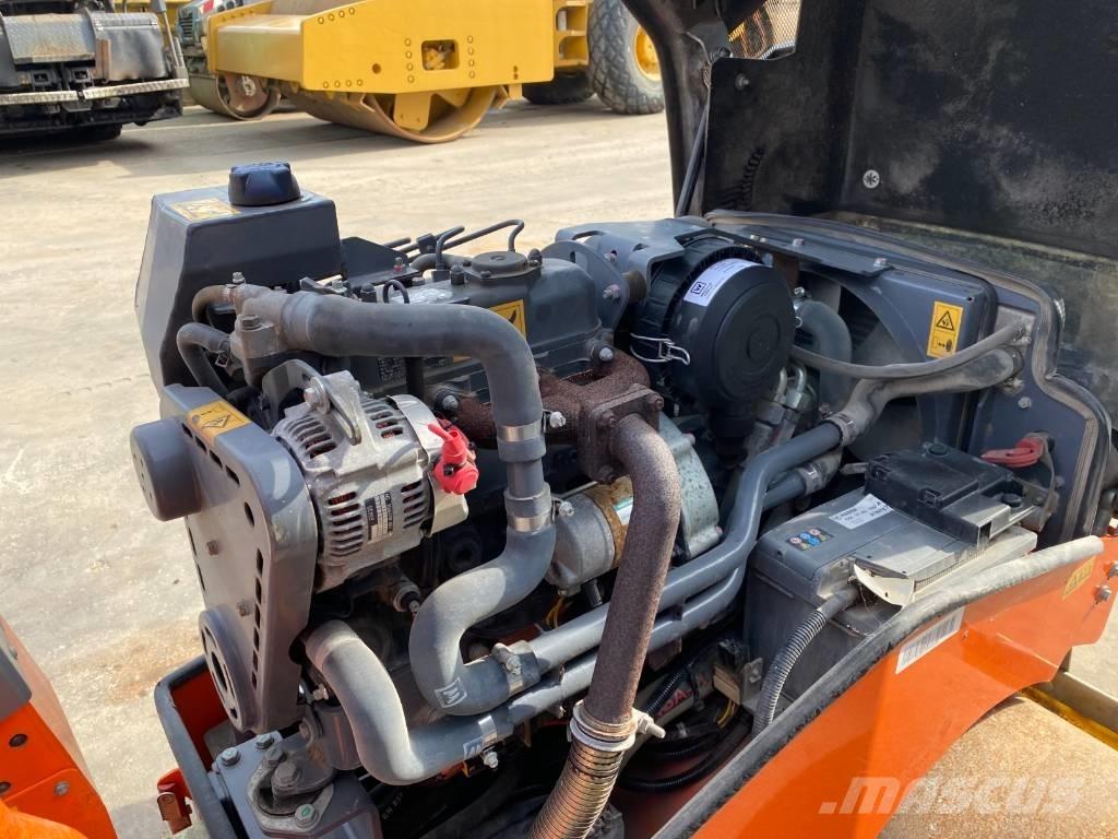 Hamm HD 10C VV Катки тротуарные