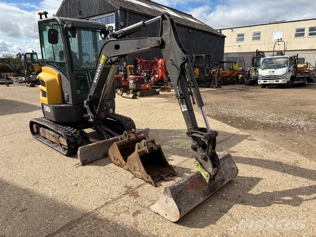 Volvo ECR 25 D Мини-экскаваторы