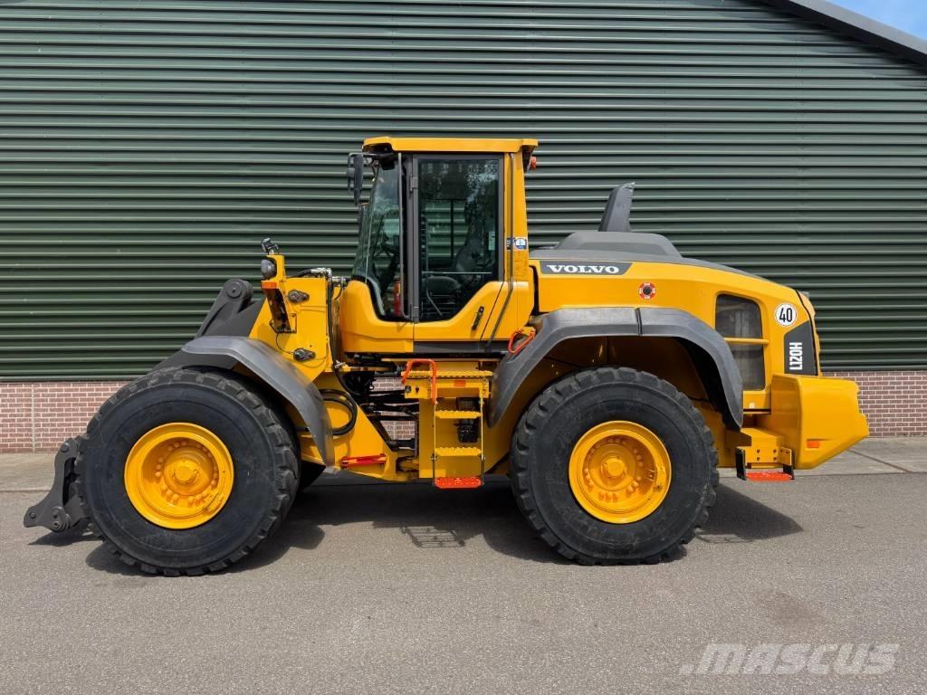 Volvo L 120 H Фронтальные погрузчики