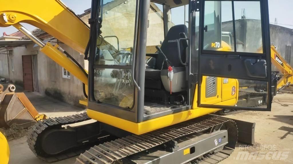 Komatsu PC 70 Гусеничные экскаваторы