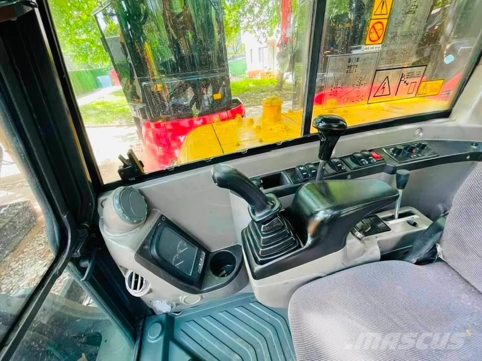 Volvo EX60 DL Мини-экскаваторы