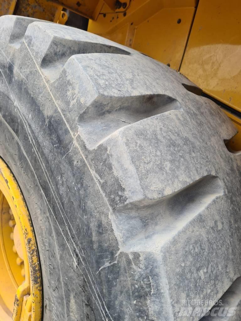 Volvo L 150 H Грунтовые катки