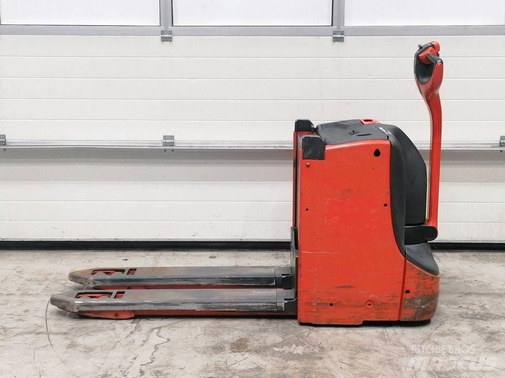 Linde T16L Ручные электрические тележки