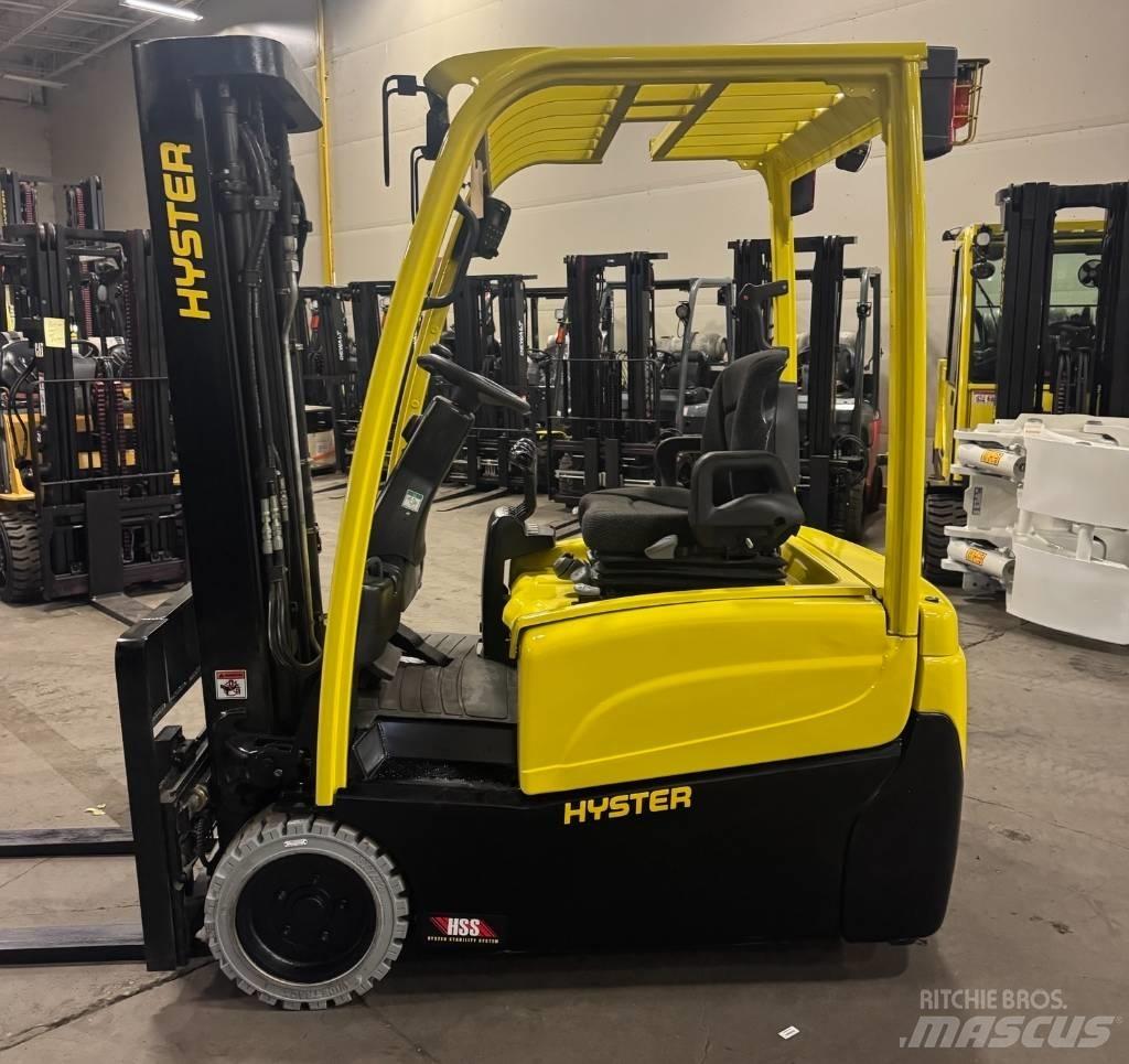 Hyster J 35 XNT Электропогрузчики