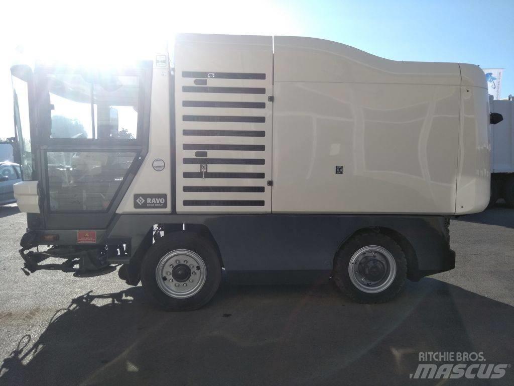 Ravo 530CD Вакуумные уборочные машины