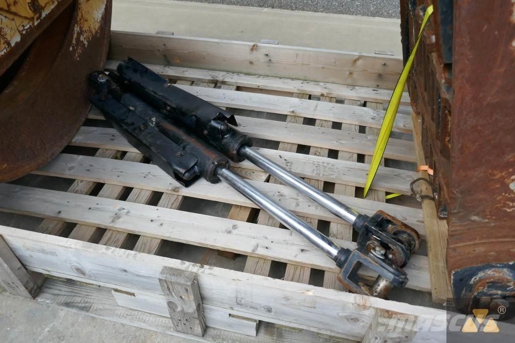 CAT 525D Grapple Коммерческий транспорт - Другие