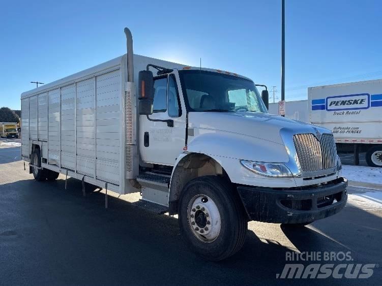 International 4300 Грузовики для доставки напитков