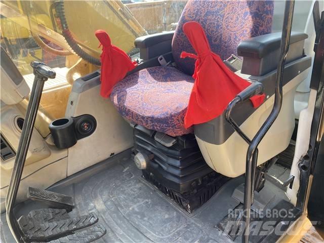 CAT 320 C Гусеничные экскаваторы