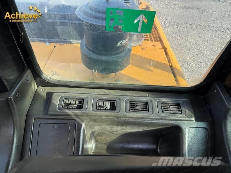 Sany SY235C Гусеничные экскаваторы