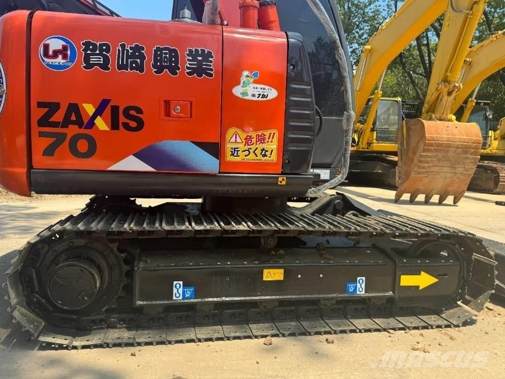 Hitachi ZX 70 Гусеничные экскаваторы