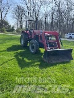 Mahindra 5555 Трактора