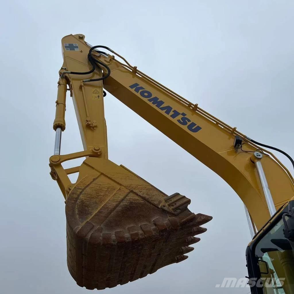 Komatsu PC 240 Гусеничные экскаваторы