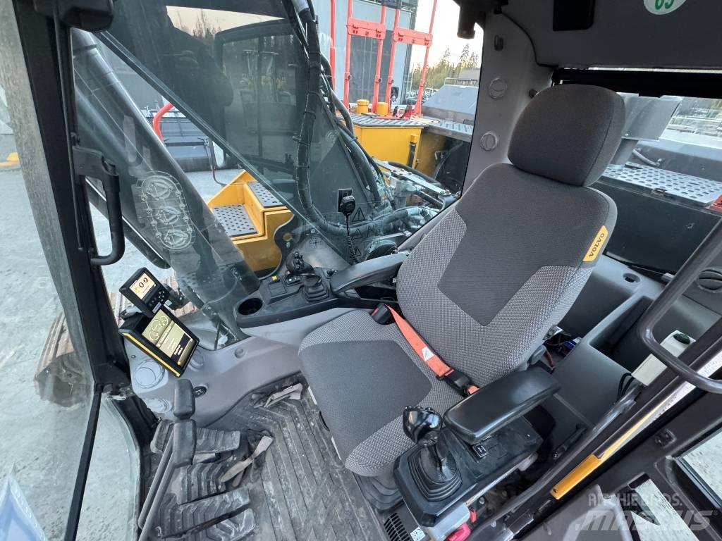 Volvo EC 250 EL Гусеничные экскаваторы