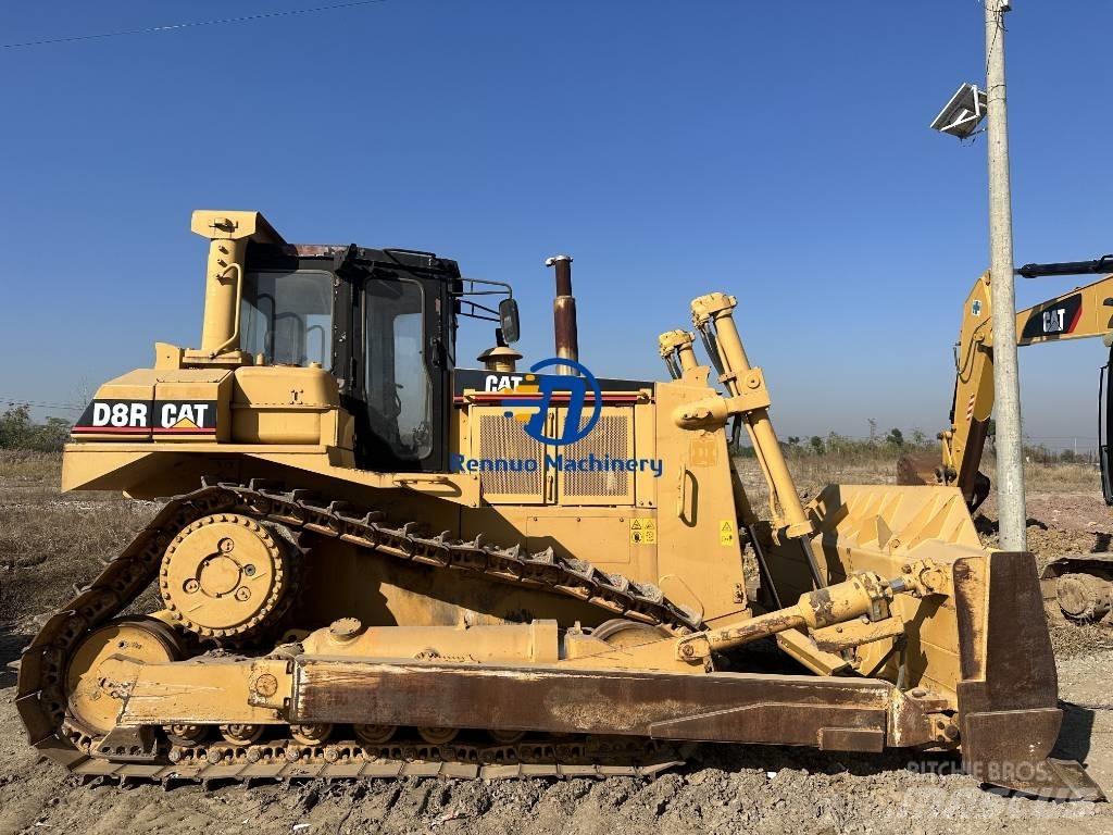 CAT D 8 R Гусеничные бульдозеры