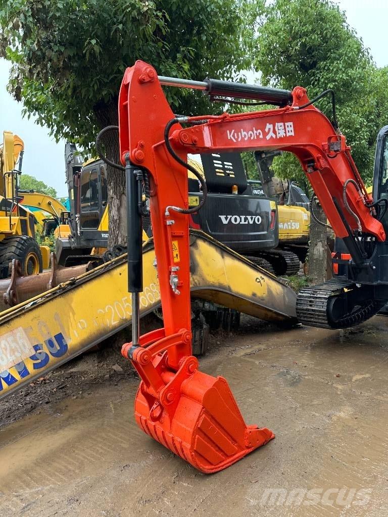 Kubota KX 155 Гусеничные экскаваторы
