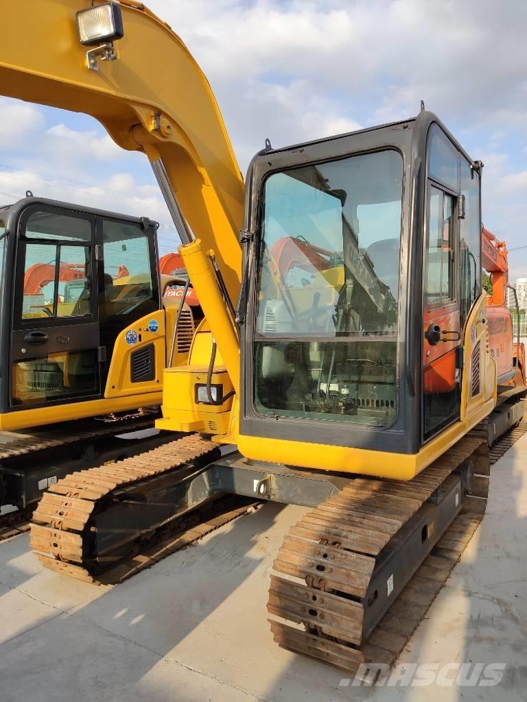 Komatsu PC 70-8 Гусеничные экскаваторы