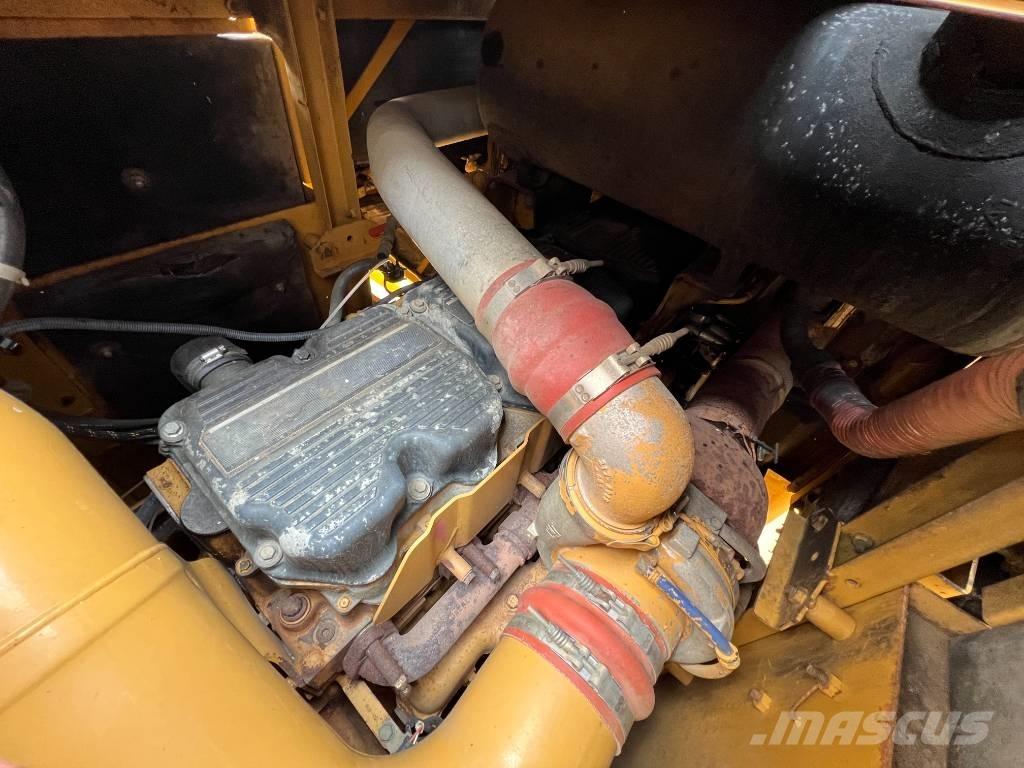 CAT 824H Колесные бульдозеры