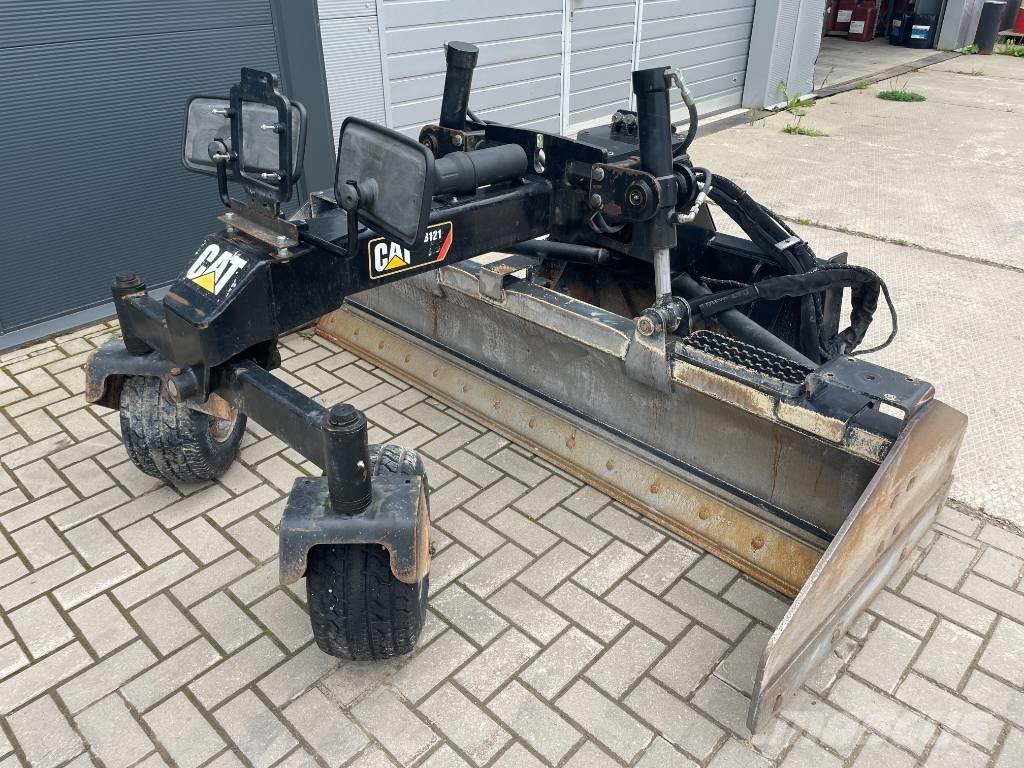 CAT BB121 Бульдозерные отвалы