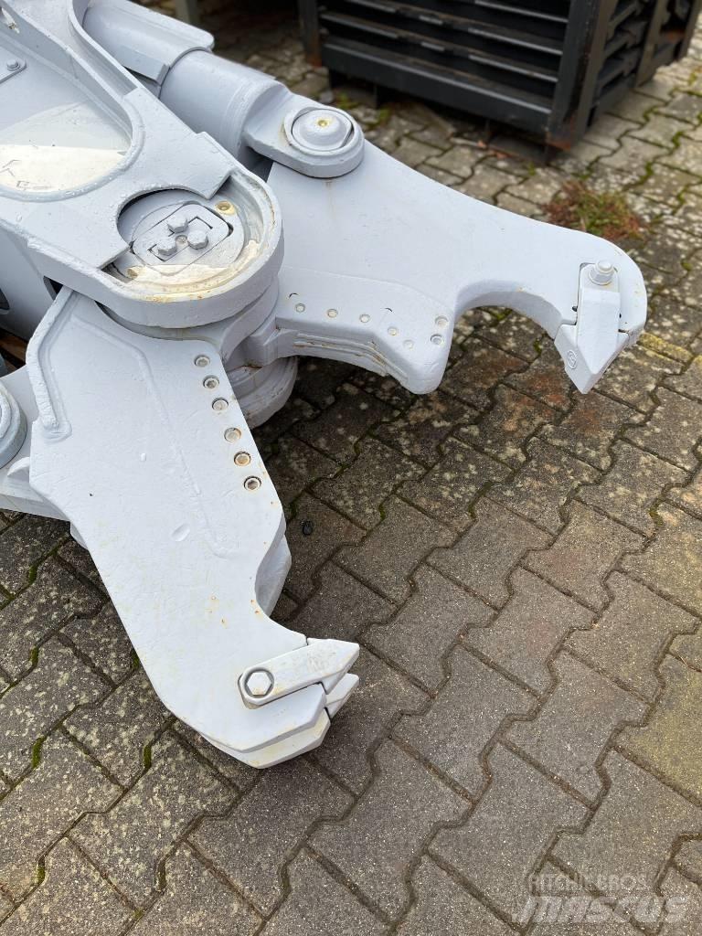 Furukawa V-17M Навесные резаки асфальта