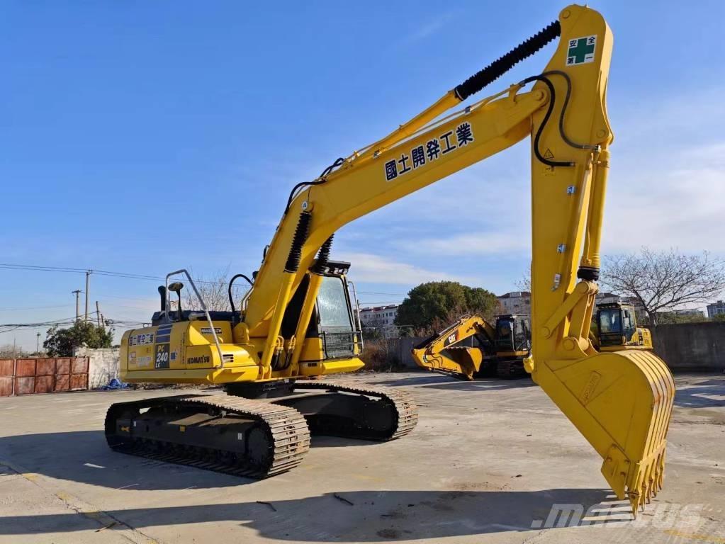 Komatsu PC 240-8 Гусеничные экскаваторы