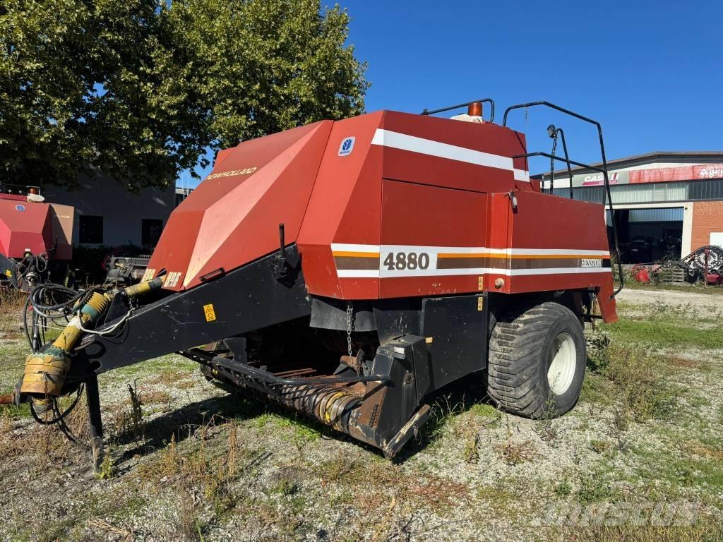 Hesston 4880 Тюковые пресс-подборщики