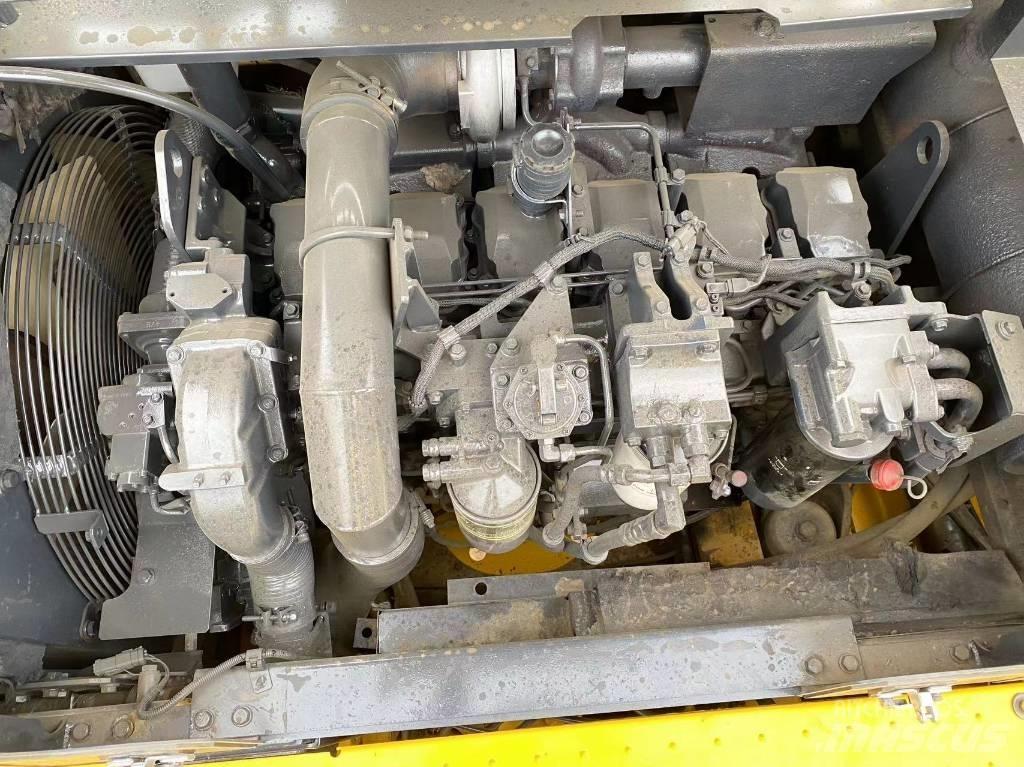 Komatsu PC 450 Гусеничные экскаваторы