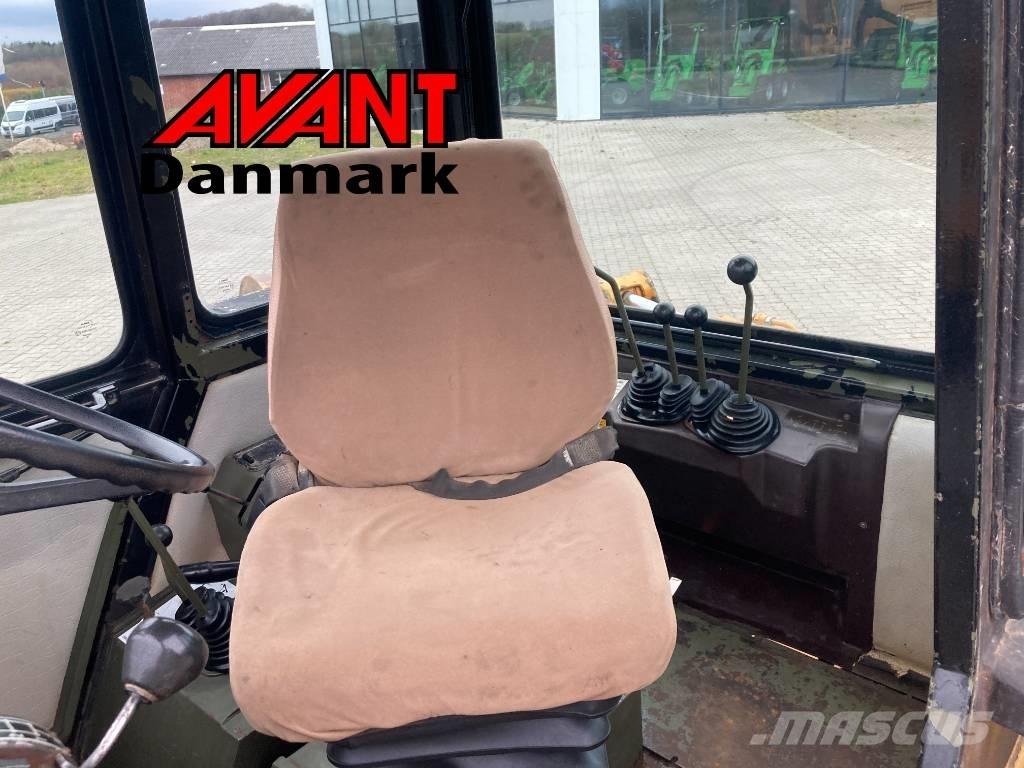 Hydrema 806 Экскаваторы-погрузчики