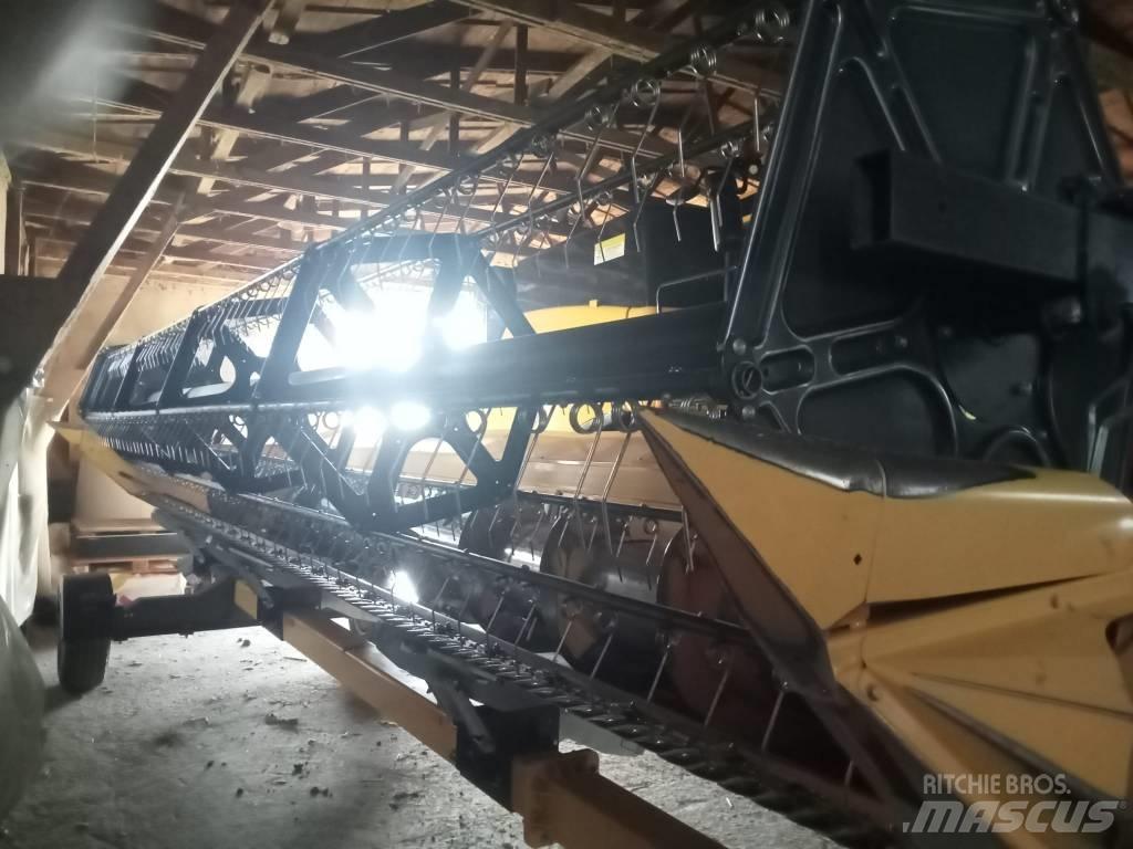New Holland CX 8.70 Зерноуборочные комбайны