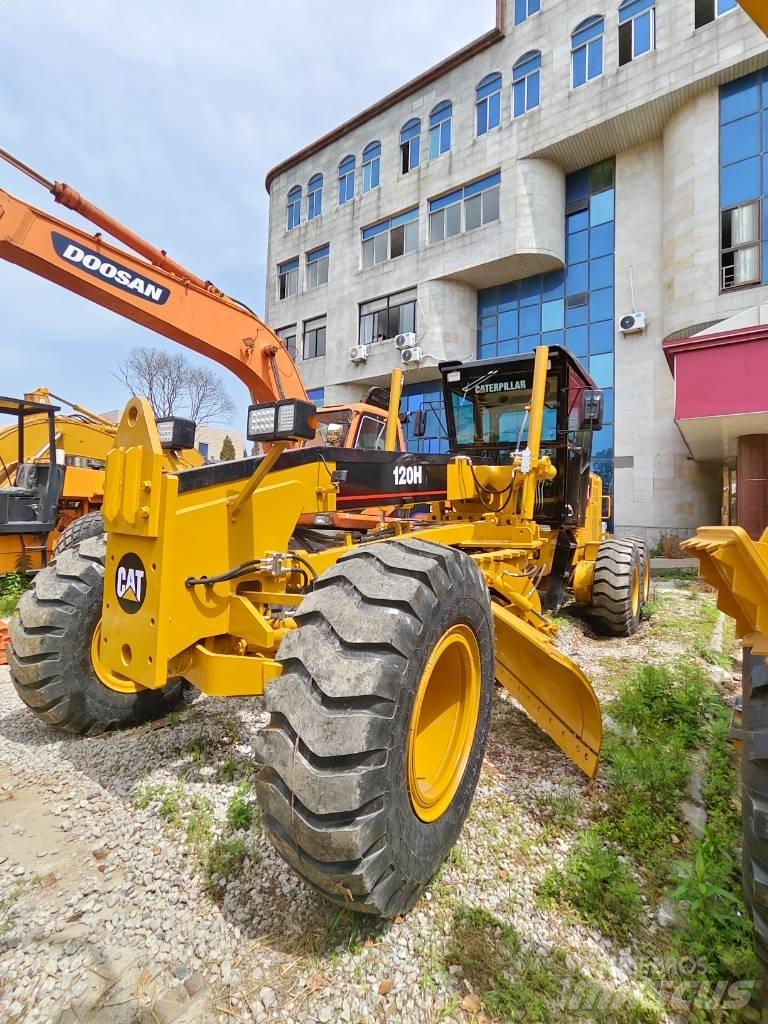CAT 120 H Грейдеры