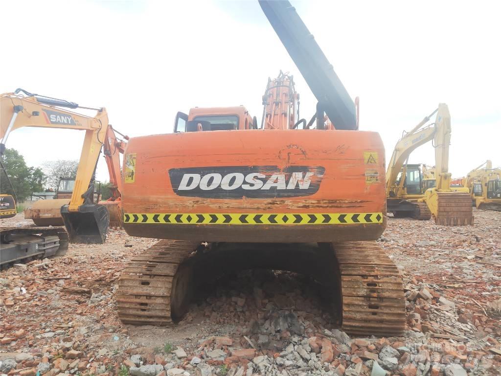 Doosan DH 220 LC-7 Гусеничные экскаваторы